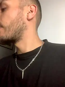 malek xarx  online show from 09-23-25, 02:07