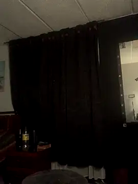 malek xarx  online show from 10-12-25, 06:04