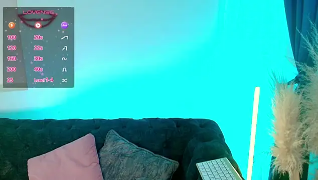 Snapshot of tiana_rosse_ chatting on 04-24-26, 02:30 tiana rosse online show from 04-24-26, 02:30