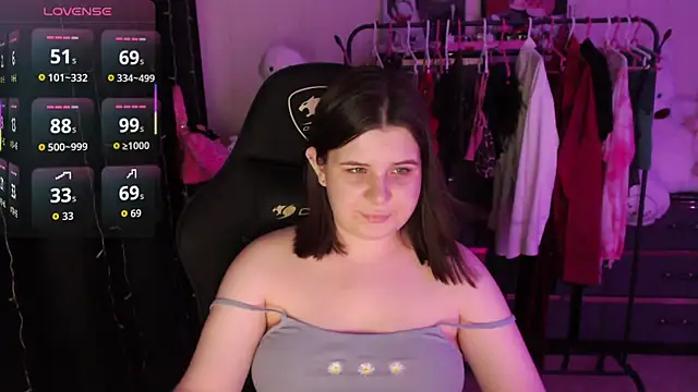 AmyVibess online show from 07-13-26, 07:35