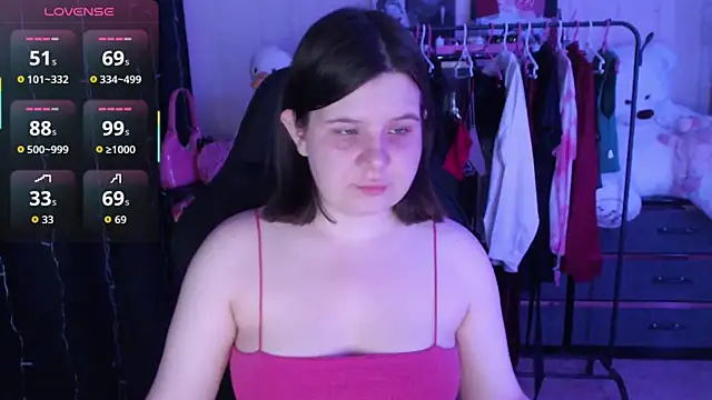 AmyVibess online show from 05-12-26, 06:14