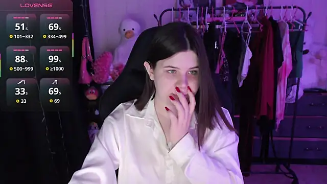 AmyVibess online show from 06-27-26, 06:03