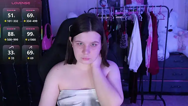 AmyVibess online show from 05-07-26, 06:00