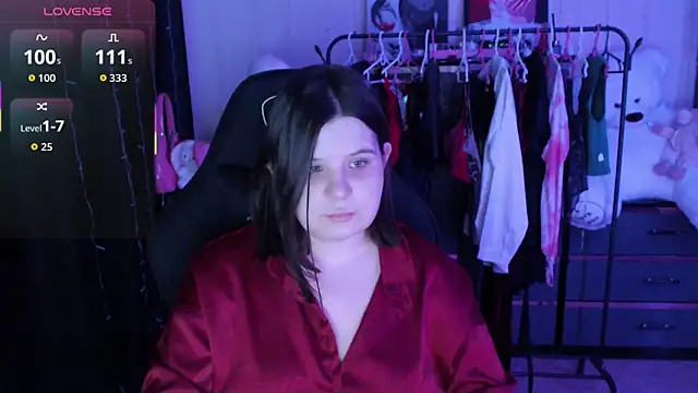 AmyVibess online show from 05-22-26, 06:06
