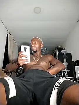 Jhoan Simply online show from 12-23-25, 06:02