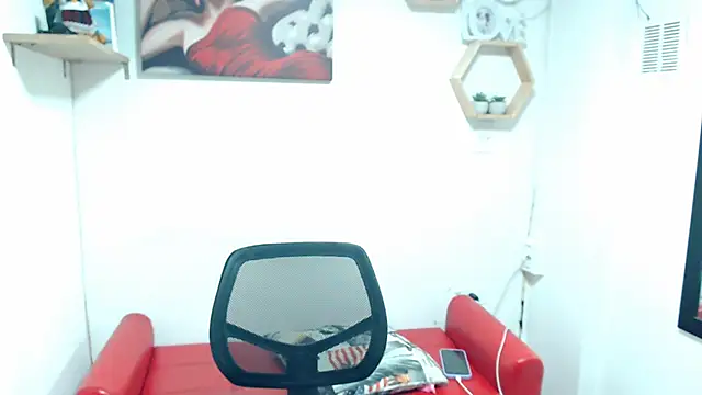 DIVAX MONSERRAT online show from 03-29-26, 05:47