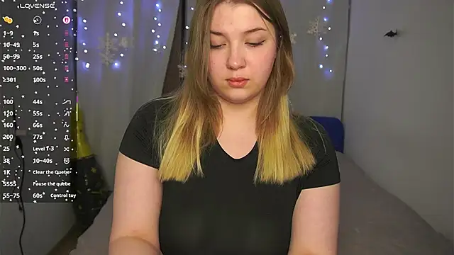 CuteSharloti online show from 03-22-26, 06:31