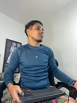 Luke Stone online show from 04-09-26, 07:20