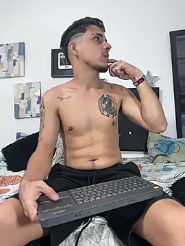 Luke Stone online show from 05-07-26, 03:59