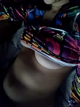 agusttt2667 online show from 06-18-26, 04:34