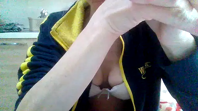 Kelly80 online show from 03-21-26, 11:47