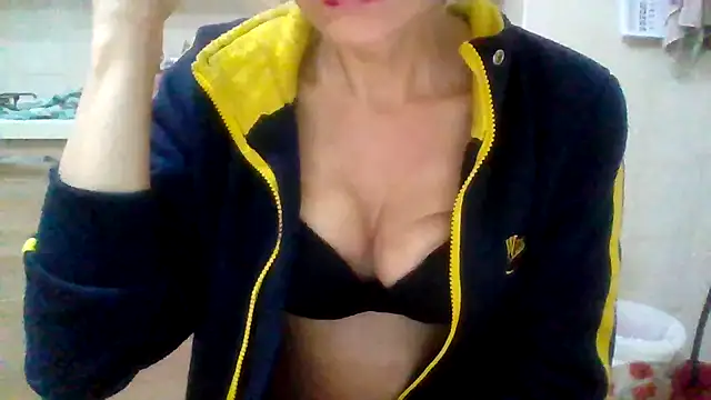 Kelly80 online show from 01-12-26, 03:24