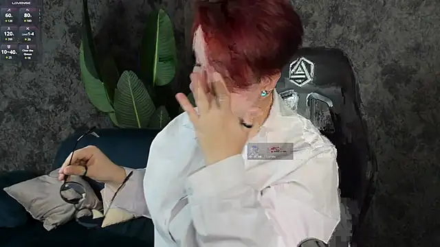 Michelle Wilsson online show from 11-07-25, 08:08