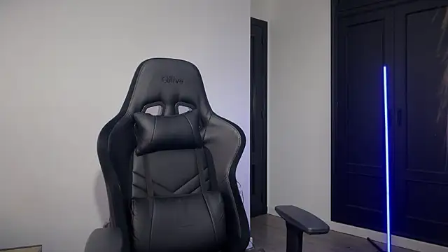 s meow online show from 11-06-25, 10:36