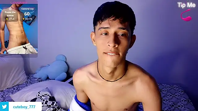 Danny cute 05 online show from 10-15-25, 04:11