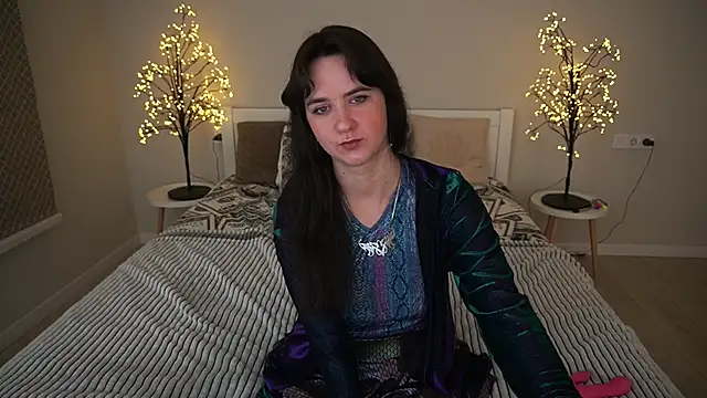 BerryDiva online show from 09-10-25, 08:19