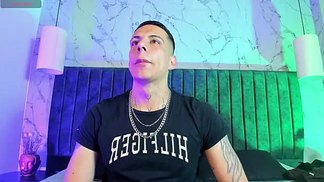 Dustin Sonne online show from 02-15-26, 03:40