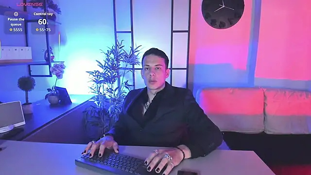 Dustin Sonne online show from 12-15-25, 03:34