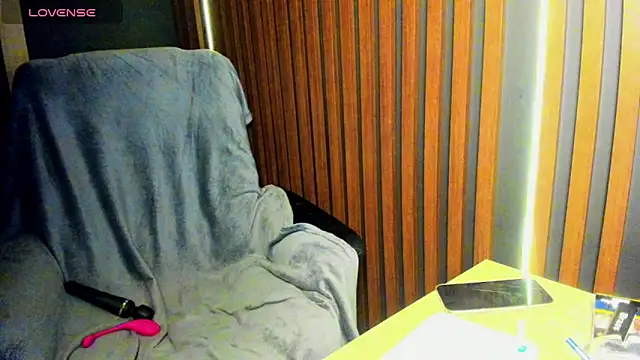 Antonia Ivy online show from 03-24-26, 08:09