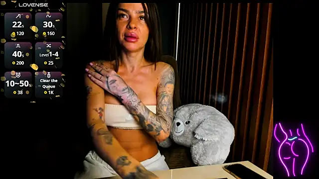 Snapshot of Antonia_Ivy chatting on 01-13-26, 08:46 Antonia Ivy online show from 01-13-26, 08:46