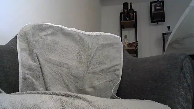 lucian red online show from 11-10-25, 07:08