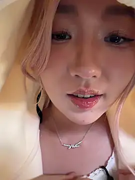 winter11 online show from 03-28-26, 07:09