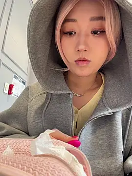 winter11 online show from 03-06-26, 06:41