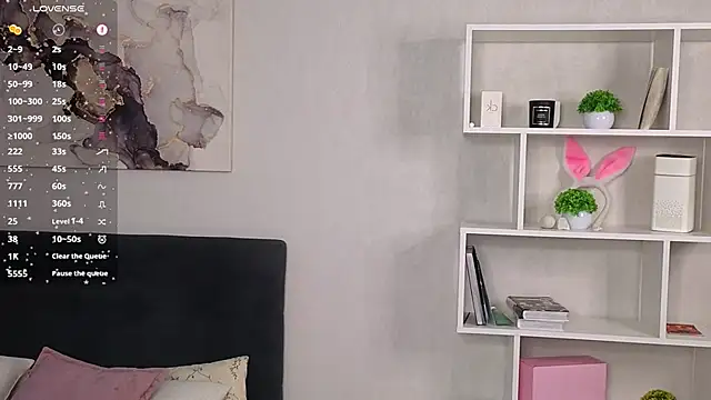 Snapshot of SynnoveBann chatting on 03-13-26, 01:32 SynnoveBann online show from 03-13-26, 01:32