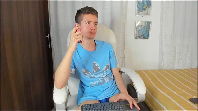 ThiagooJames online show from 09-10-25, 11:26