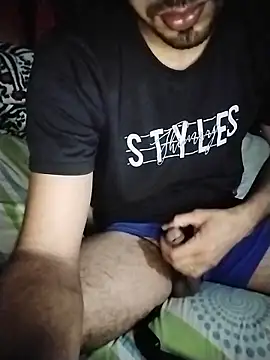 ashtoncooperr online show from 11-08-25, 06:06