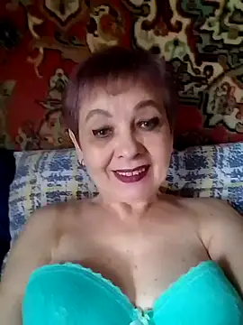 Snapshot of Rose60301 chatting on 06-13-26, 10:46 Rose60301 online show from 06-13-26, 10:46