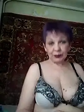 Snapshot of Rose60301 chatting on 07-01-26, 11:54 Rose60301 online show from 07-01-26, 11:54