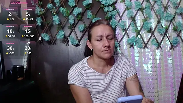 darling hott online show from 10-21-25, 11:20