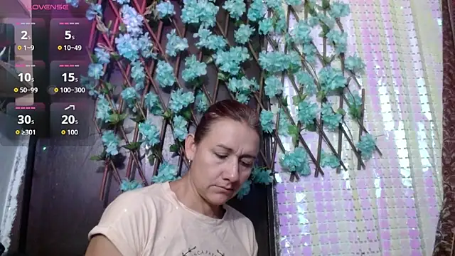 darling hott online show from 10-24-25, 10:36