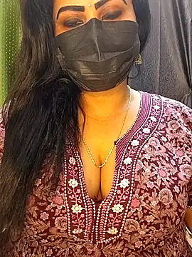 honey-flower online show from 02-23-26, 03:34