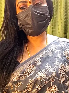 honey-flower online show from 11-06-25, 04:22