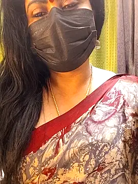 honey-flower online show from 11-05-25, 10:57