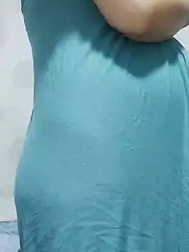 Snapshot of linakhalifa chatting on 09-28-25, 06:09 linakhalifa online show from 09-28-25, 06:09