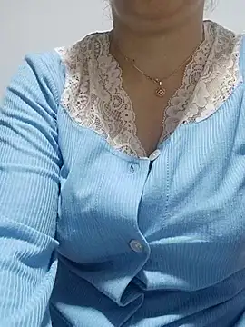 Snapshot of linakhalifa chatting on 09-17-25, 08:11 linakhalifa online show from 09-17-25, 08:11