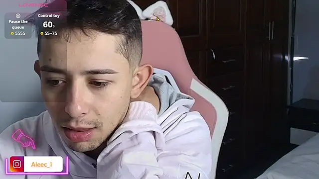 Aleecandrews online show from 09-24-25, 07:20