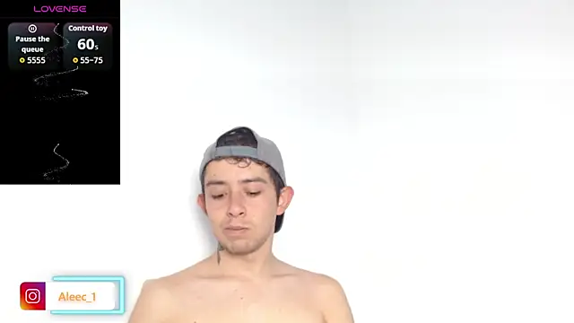 Aleecandrews online show from 12-19-25, 07:27