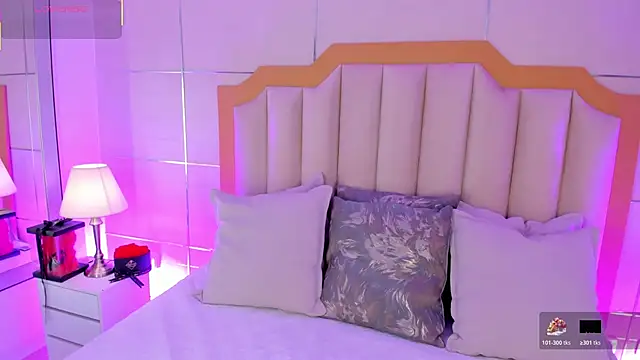 Snapshot of MaddieParker chatting on 02-20-26, 07:38 MaddieParker online show from 02-20-26, 07:38