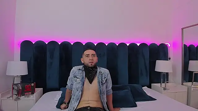 Lushian  online show from 09-08-25, 02:27