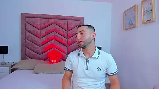 Lushian  online show from 02-11-26, 03:34