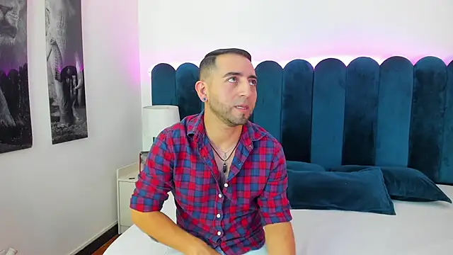 Lushian  online show from 02-14-26, 09:26