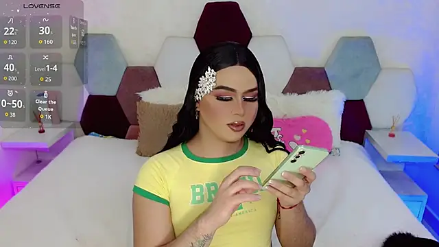 kushina uzumaki75 online show from 11-23-25, 04:33