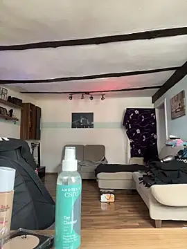 Snapshot of Seductively4_20 chatting on 02-21-26, 11:56 Seductively4 20 online show from 02-21-26, 11:56