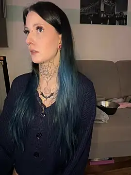 Snapshot of Seductively4_20 chatting on 02-11-26, 03:01 Seductively4 20 online show from 02-11-26, 03:01