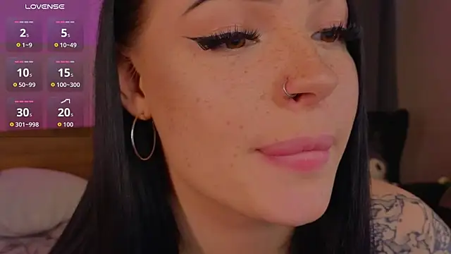 honey     bunny online show from 04-14-26, 10:42