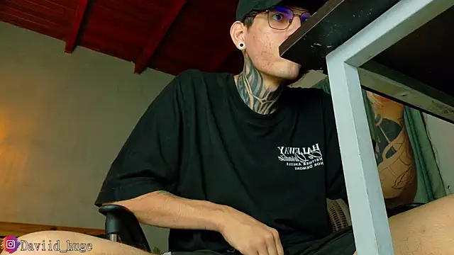 david huge online show from 05-29-26, 02:17